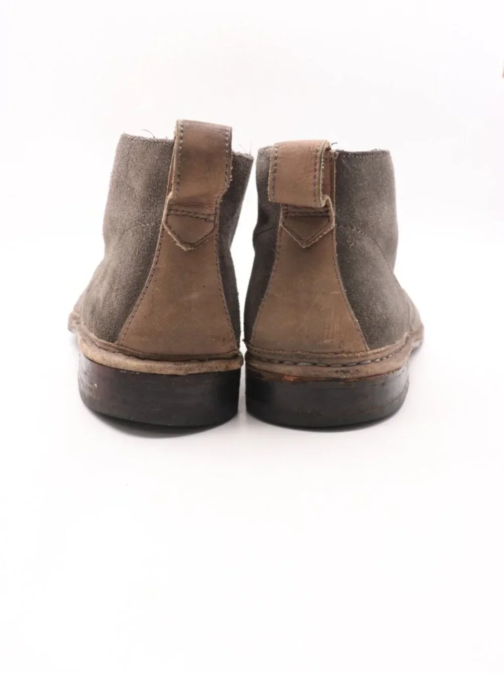 John Varvatos Chukka Boots Men's Size 10 M Gray Suede Leather